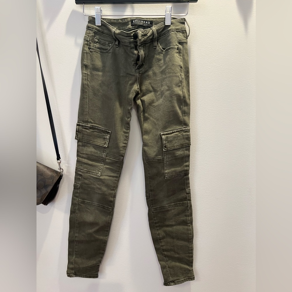 Bullhead cargo jeans